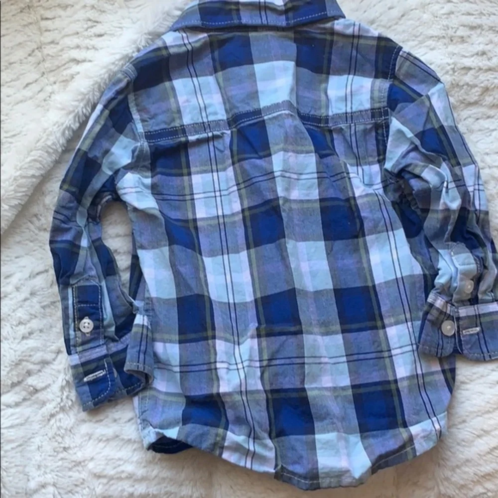 Carters Button down - Picture 3 of 3